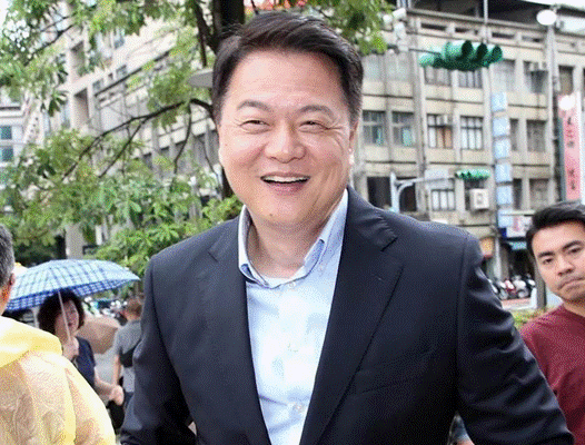 前台北县长周锡玮证实:正在准备参选明年国民党主席选举