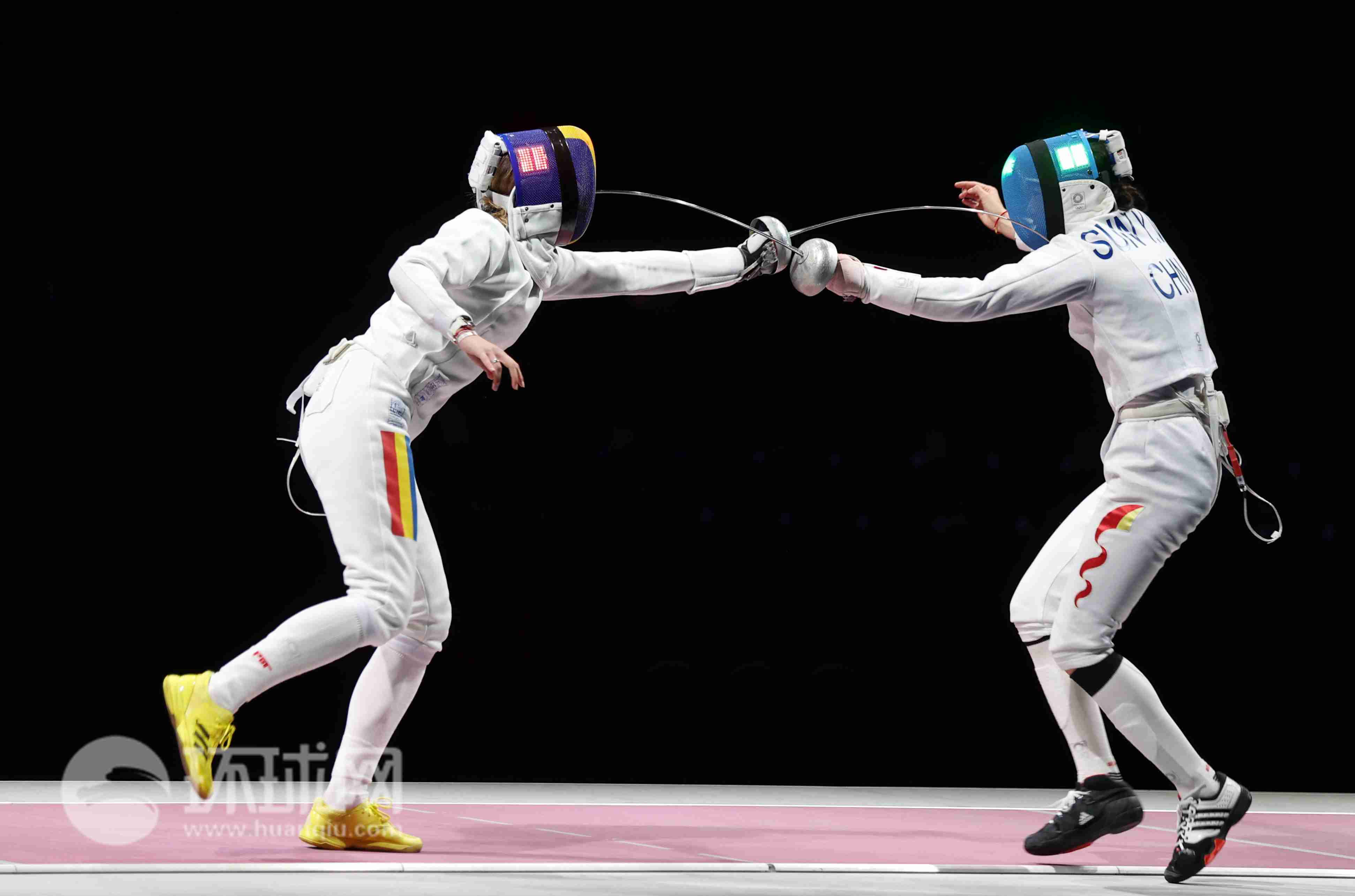 【图集】中国队第三金!孙一文夺得奥运击剑女子重剑个人金牌