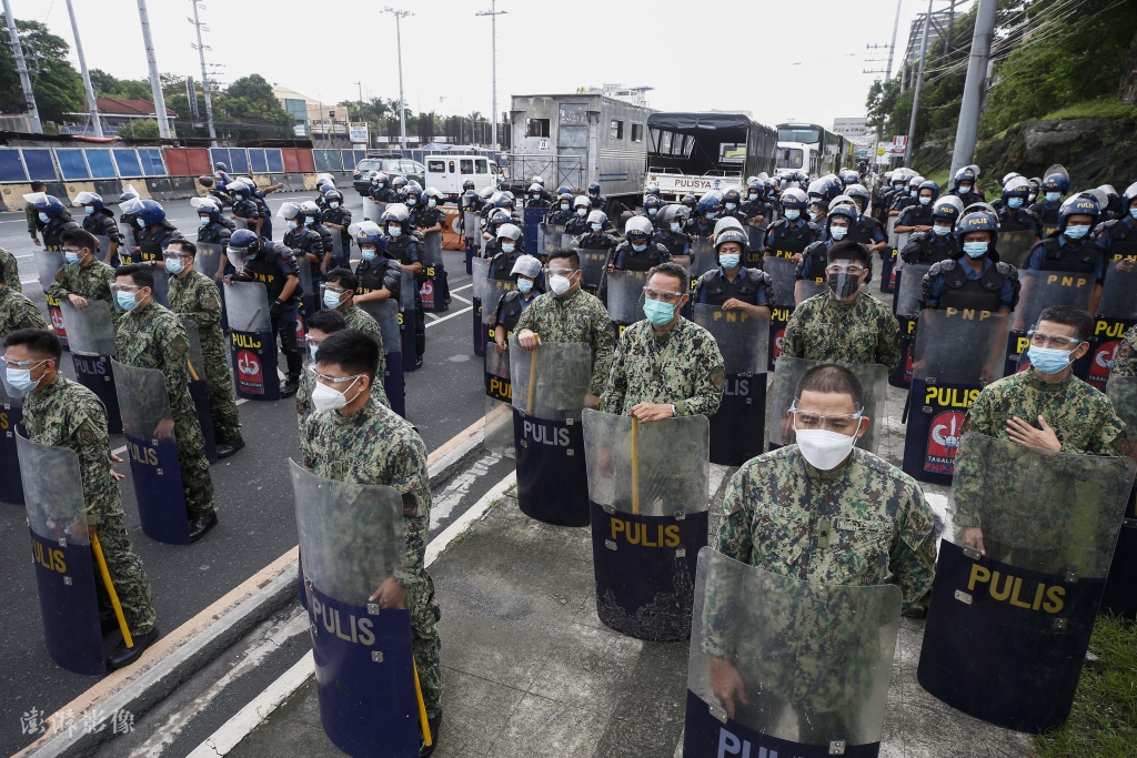 杜特尔特将发表国情咨文菲律宾国家警察部署15万人保障安全