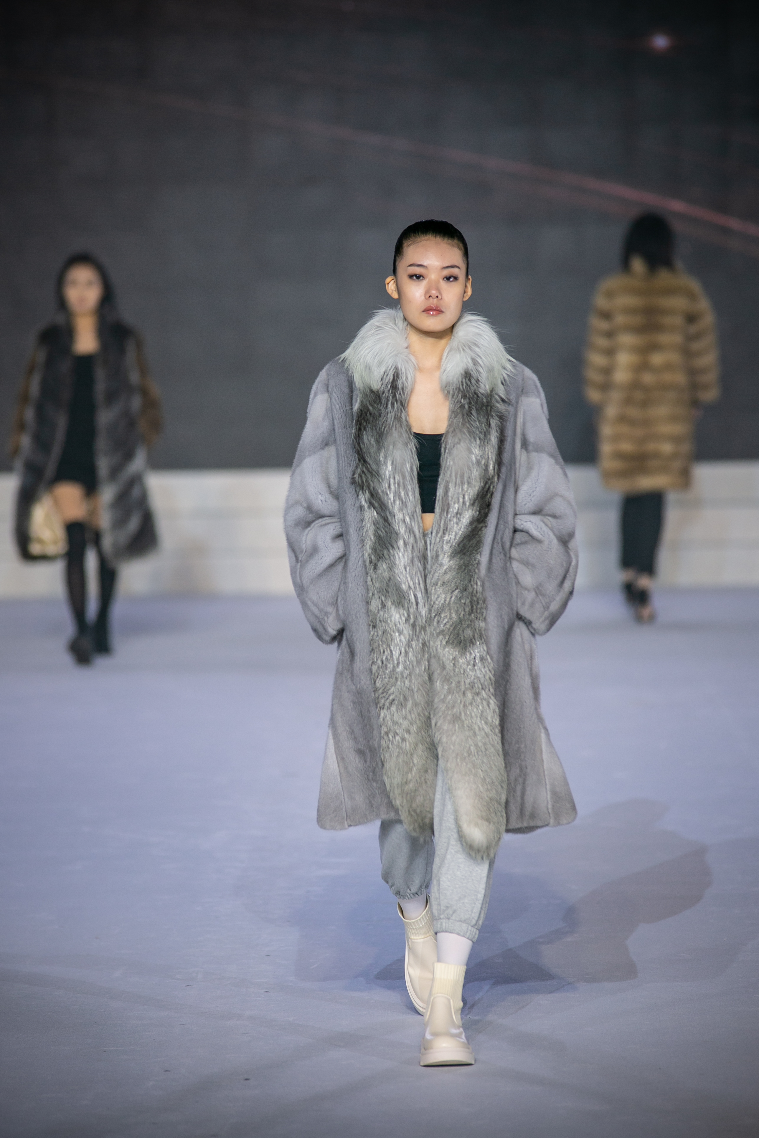 2020裘都杯中国裘皮服装创意设计大赛总决赛及颁奖盛典展示裘祖文化