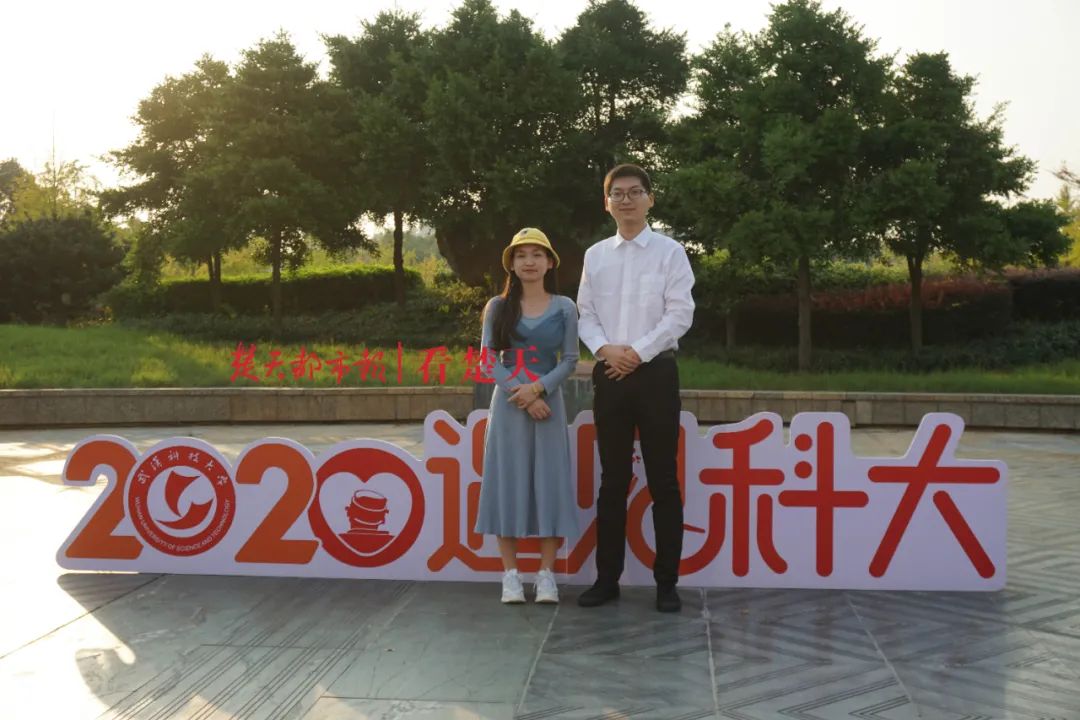 李欢发现李欢跟自己同年同月同日生，更神奇的是还有他们三个“同”