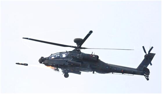 “阿帕奇”攻击直升机资料图（图源：台湾《联合报》）
