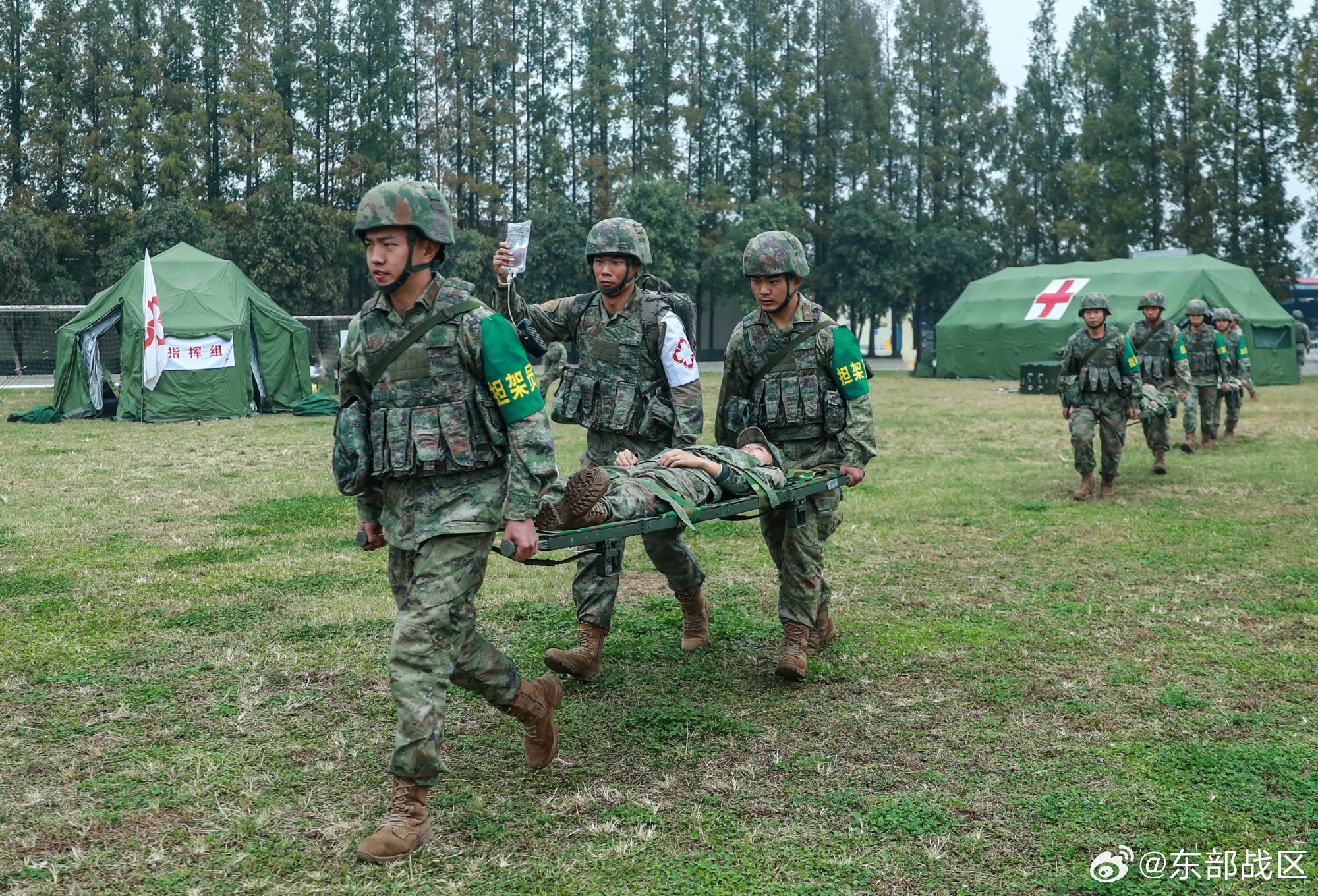 直击东部战区练兵备战现场以考促训检验卫勤保障水平