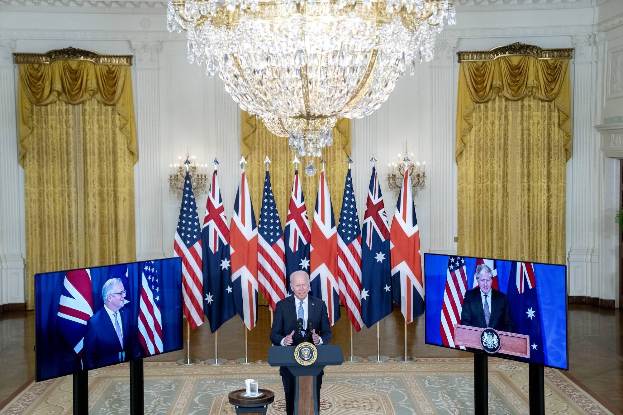 （美英澳三国首脑15日举行视频会议并发表联合声明，宣布三国组建一个名为AUKUS的安全联盟。）