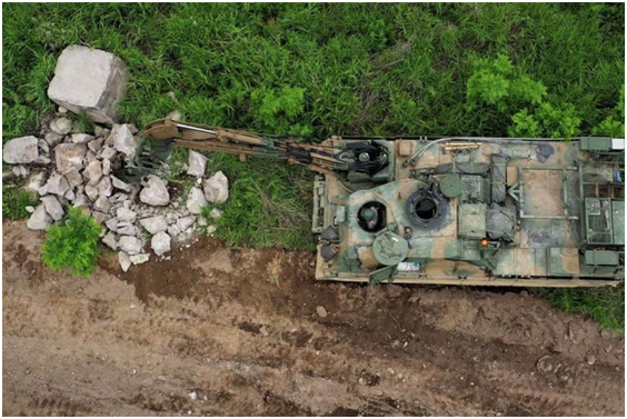 K600“犀牛”战斗工程车 资料图  图源：外媒