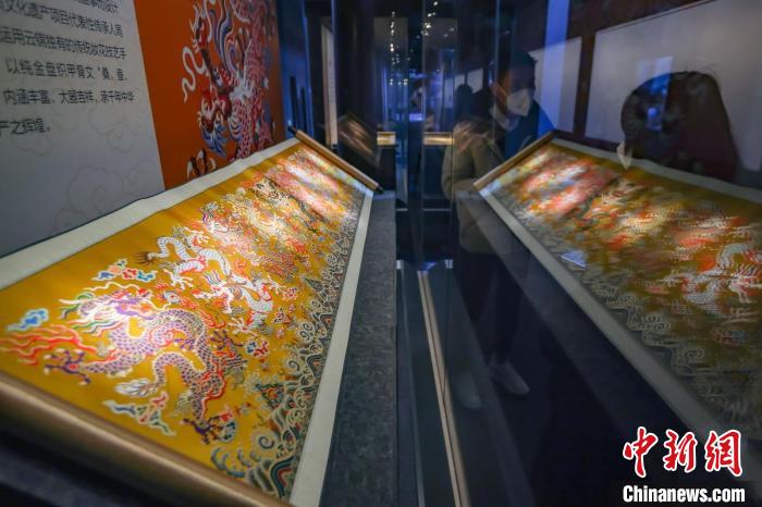 云锦国画艺术特展亮相南京大报恩寺遗址博物馆