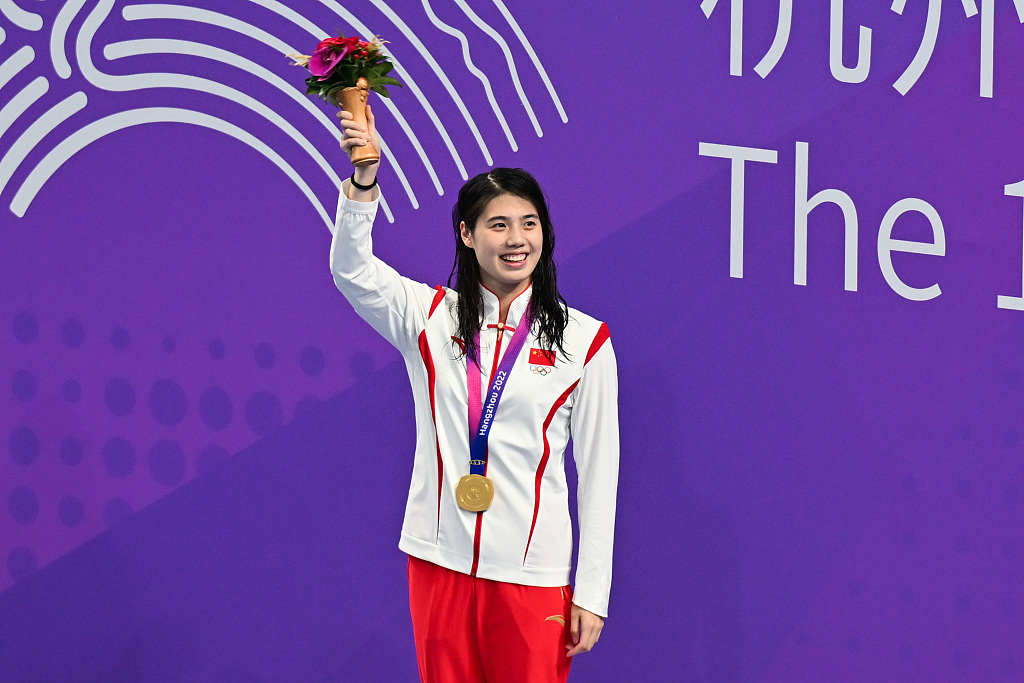 9月24日,杭州亚运会游泳项目开赛,张雨霏夺得女子200米蝶泳冠军.