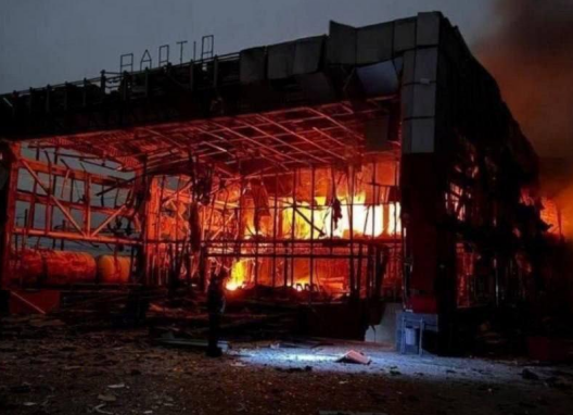 乌媒6日称，俄罗斯对乌方设施发动袭击。图为乌媒报道配图