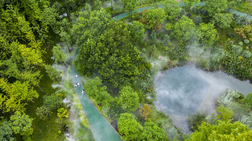 重庆北碚黛湖风景美如画