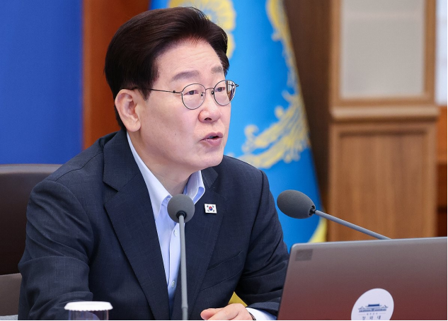 李在明4日在国务会议上发表讲话 图源：韩媒