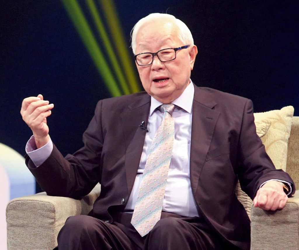 台媒台积电创办人张忠谋告诉佩洛西认为砸钱就能进芯片市场太天真