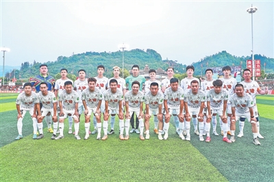 “村超”赛场上的上饶球队