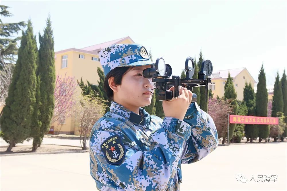 ▲王心仪学兵期间照片