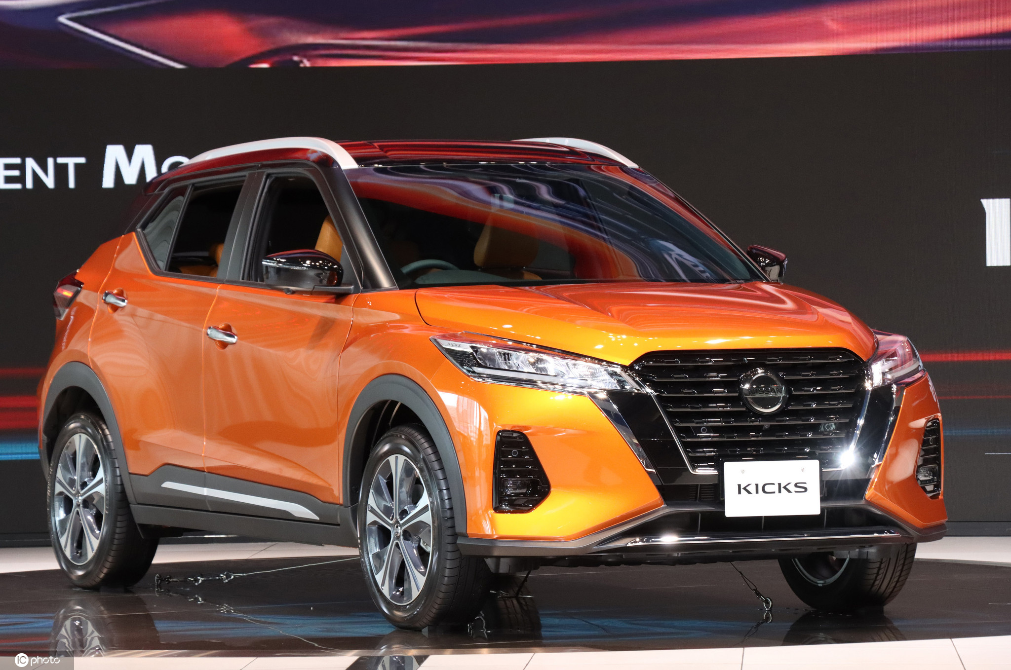 纯电驱动的油电混动汽车改款日产kicks在日本上市