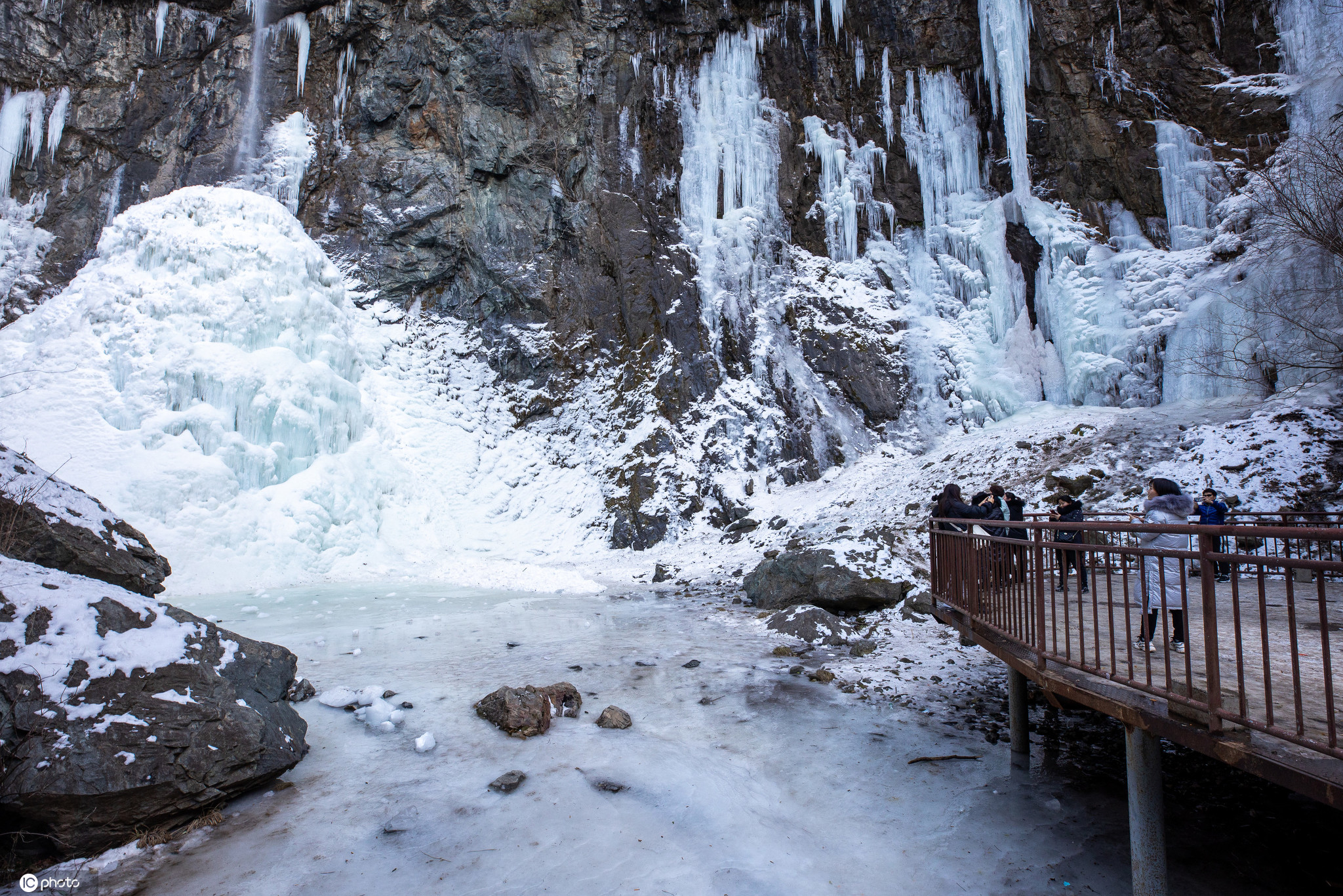 仙界山冰瀑图片