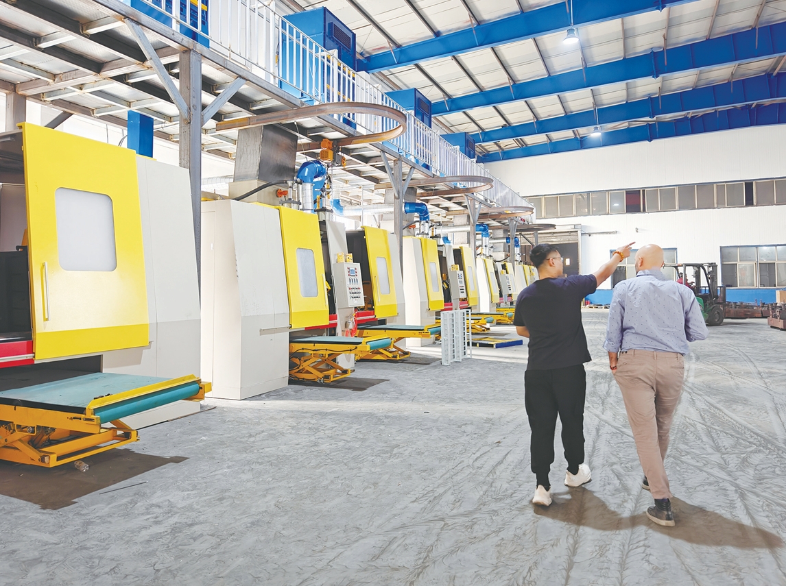 人物访谈厂二代讲述中国制造业转型故事