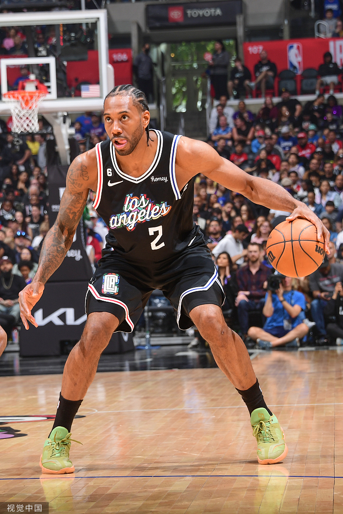 缺席生死战快船球星莱昂纳德被批nba有史以来最糟糕巨星之一