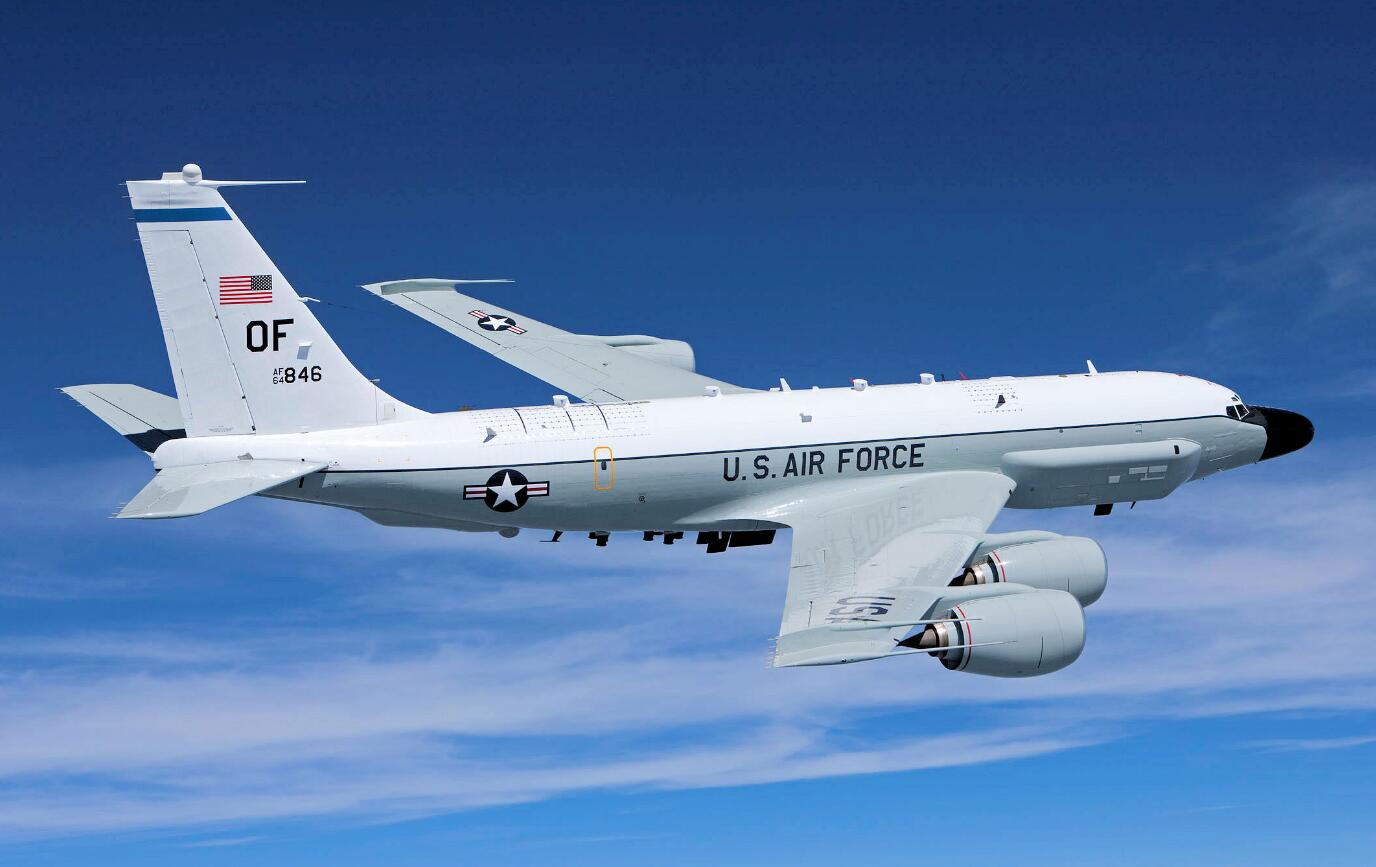 美军侦察机高频度现身黑海对俄抵近侦察02俄军再派苏27拦截