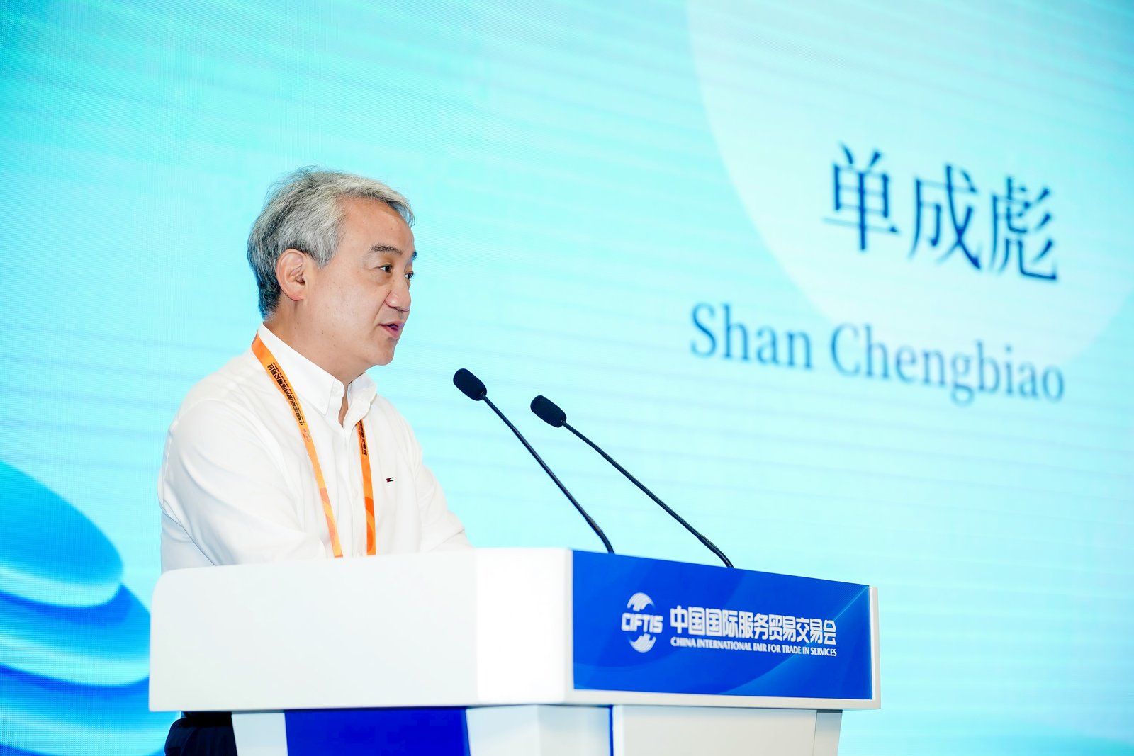 环球网总经理单成彪致辞