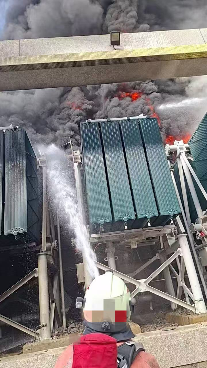 新竹科学园区内一处超高压变电所16日下午发生火灾。图源：台媒