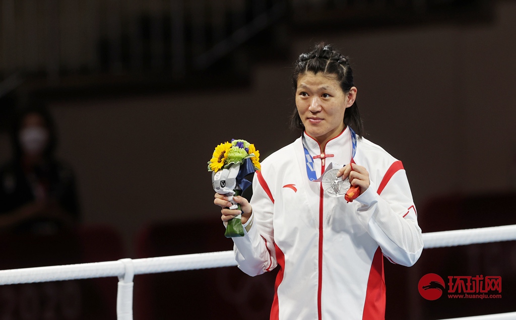 谷红夺得奥运会拳击女子沉量级6469公斤级银牌