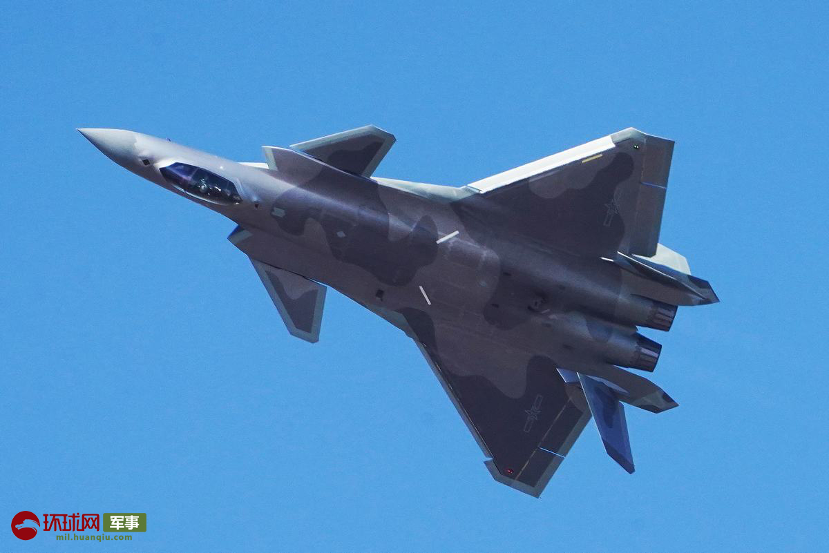 歼-20战斗机（摄影：徐璐明）