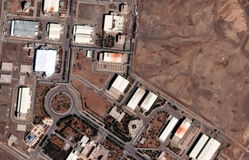 图为3月1日的纳坦兹核设施卫星照片。 图源：天空新闻网