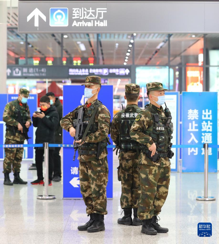 20余万武警官兵除夕坚守执勤一线为国守岁