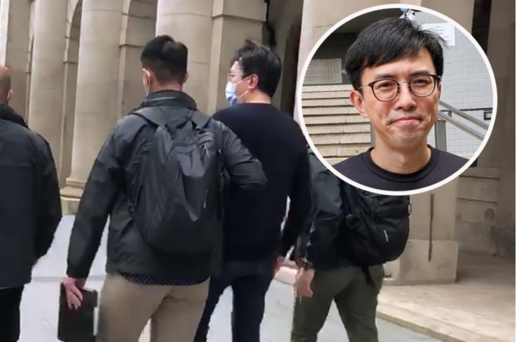 吴文远香港终审法院外被警员带走