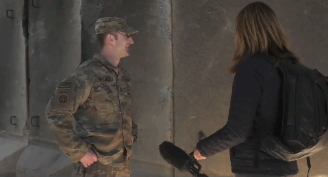 在记者的采访过程中美军士兵心情也挺轻松