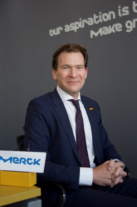 默克中国医药健康业务董事总经理 罗杰仁（Rogier Janssens）