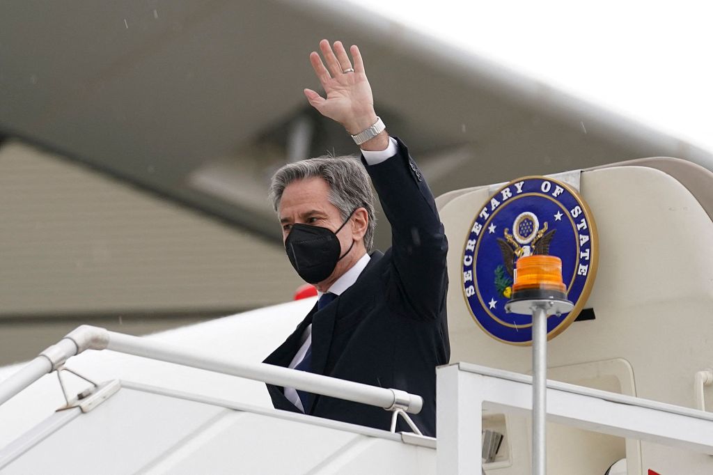 四国外长陆续抵达澳大利亚中方敦促别搞小圈子