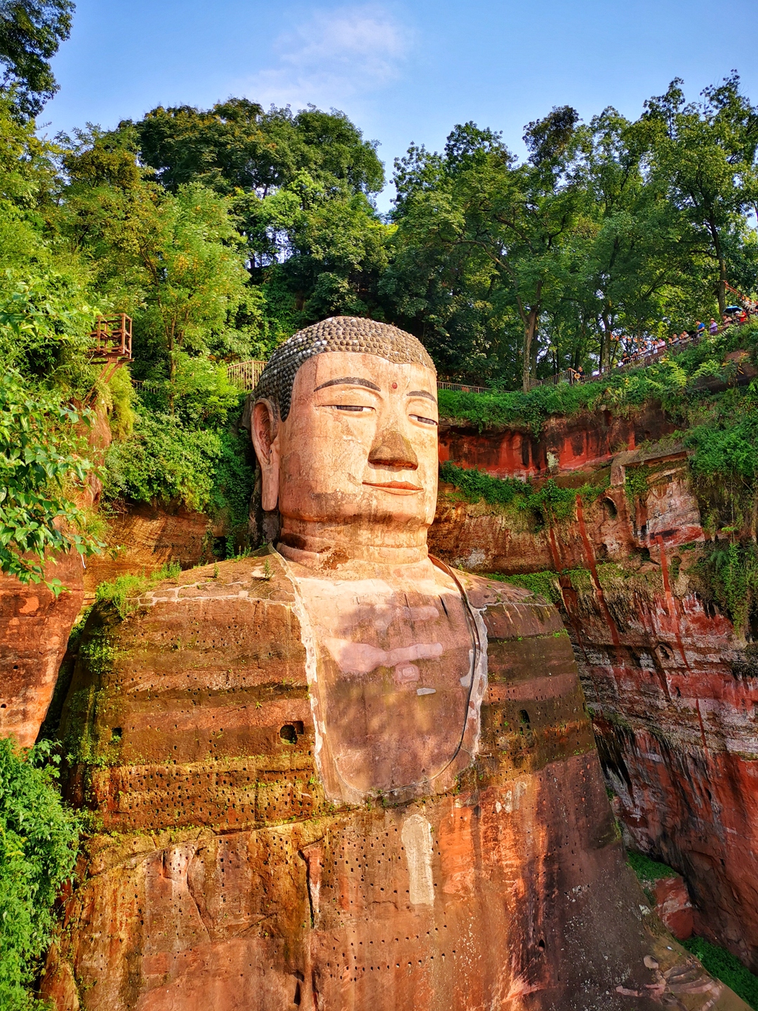 世界文化遗产乐山大佛世界最高的石刻佛像