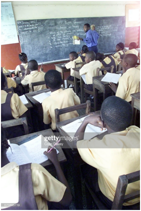 (基础教育班上学生,图片来源:Getty Images)