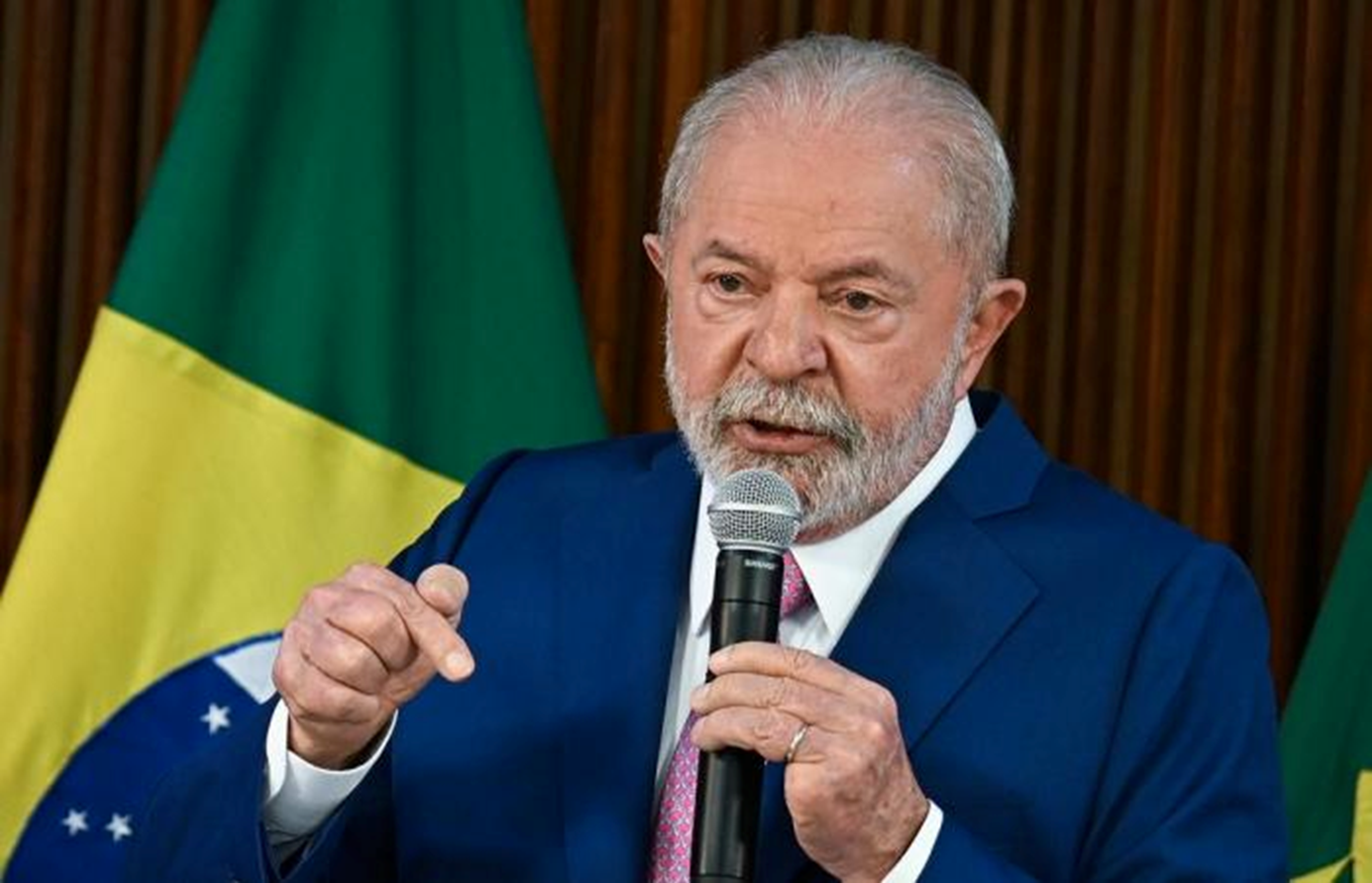 外媒巴西总统卢拉返回巴西利亚赴抗议骚乱现场视察