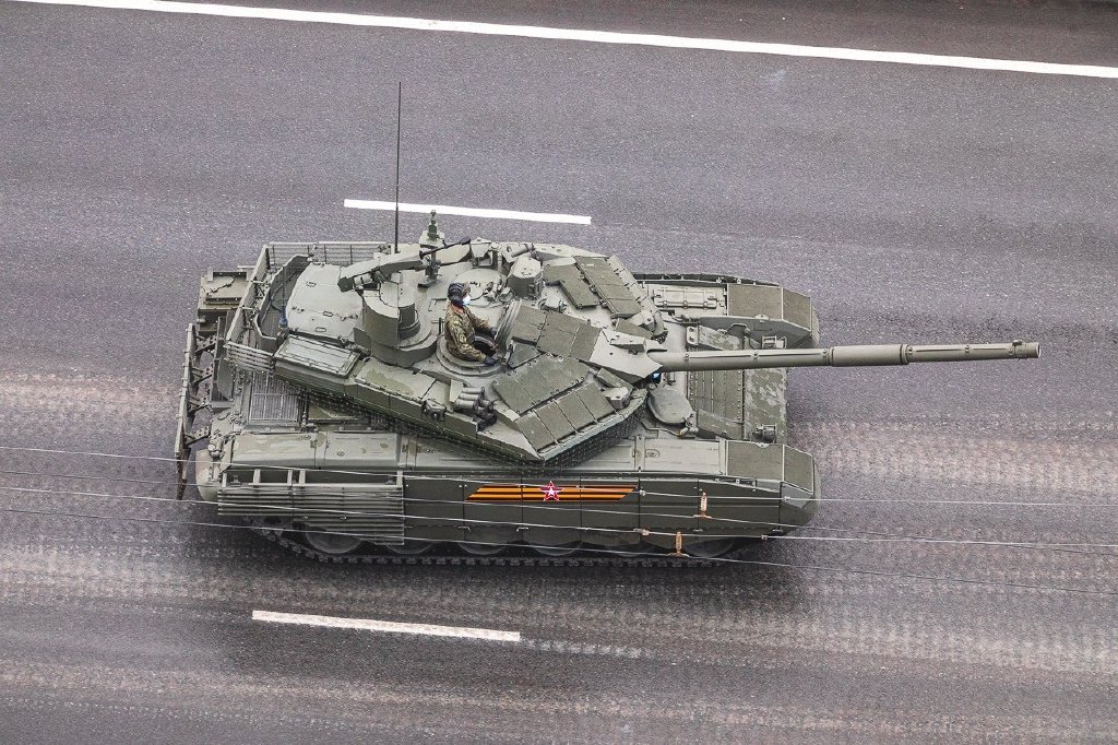 T-90M主战坦克