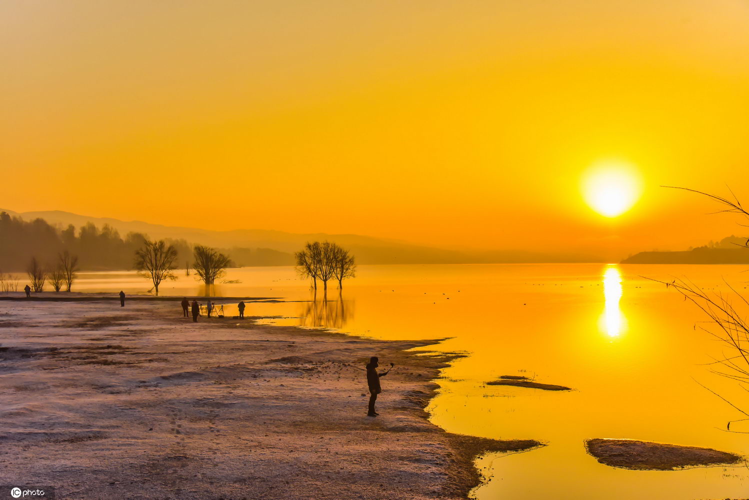 云南念湖日出风景如画 宛如世外桃源