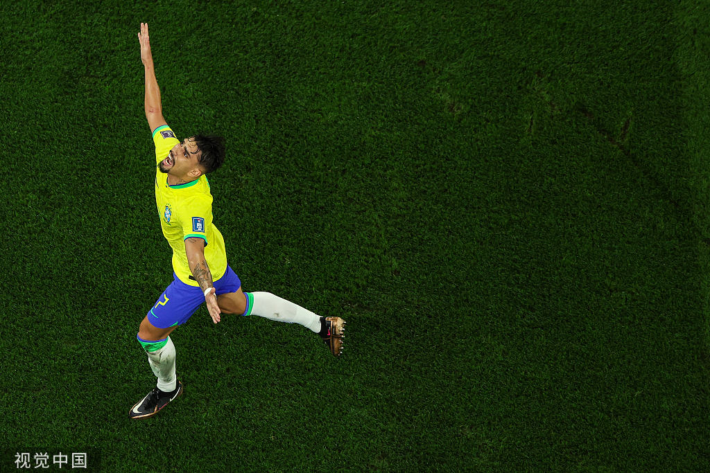 2022卡塔尔世界杯1/8决赛:内马尔点射维尼修斯理查利森建功 巴西4-1韩国进八强(视觉中国)