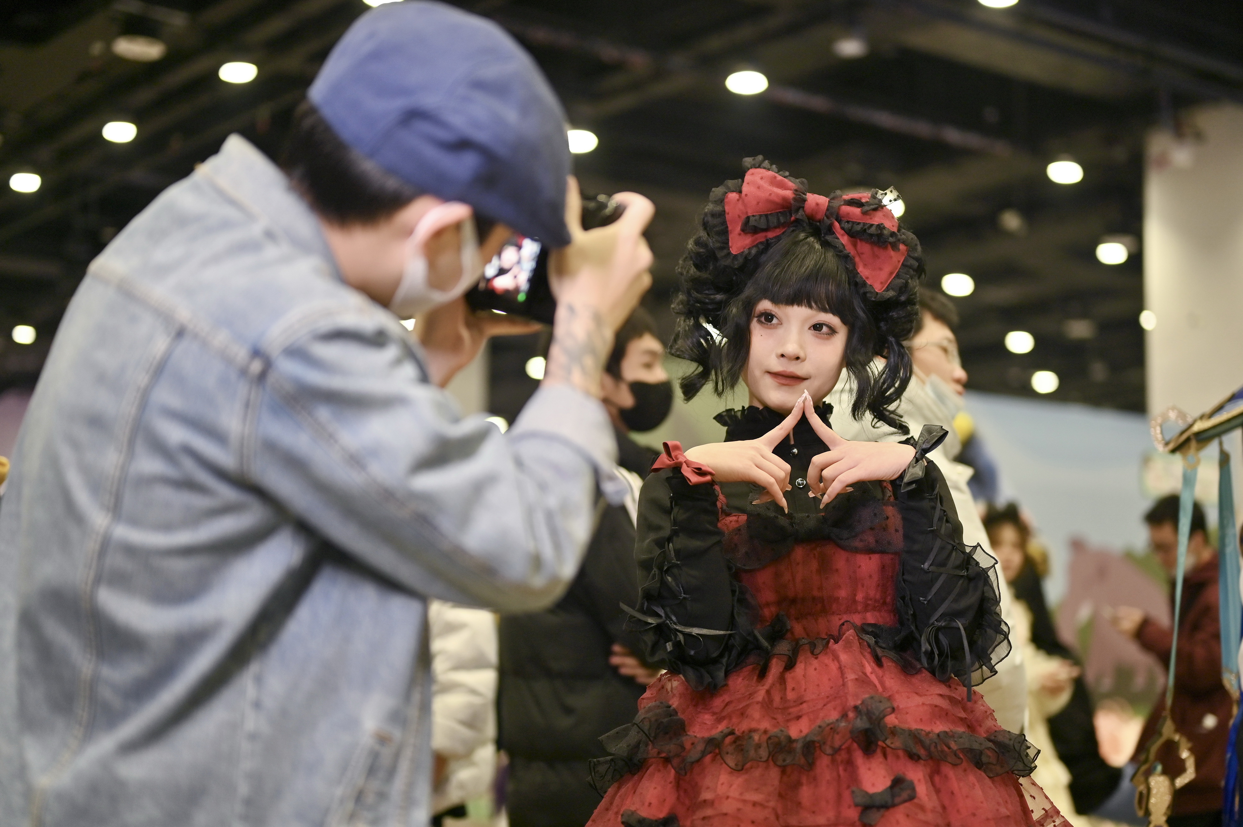 广西南宁冬季漫展吸引动漫爱好者