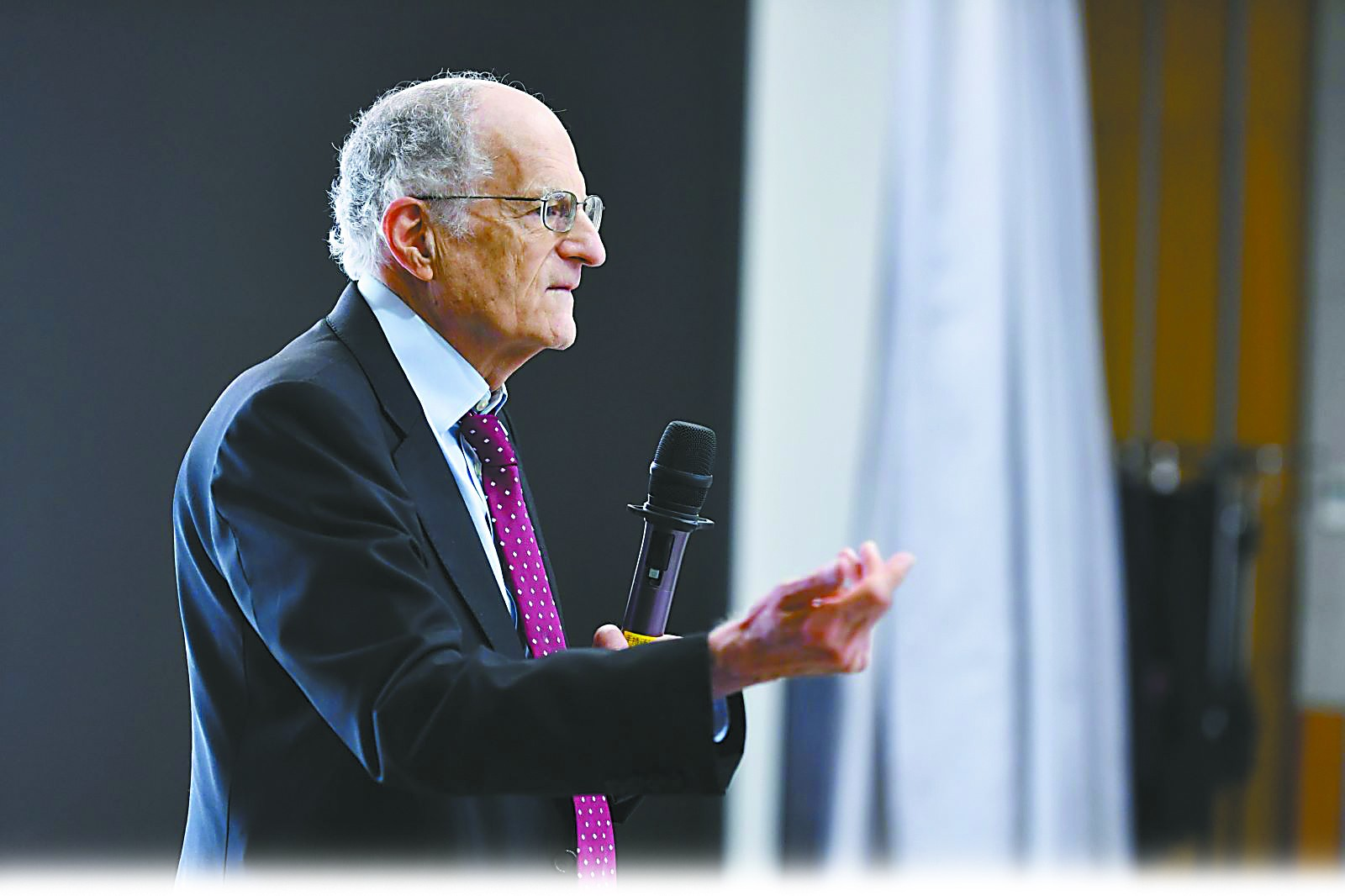 托马斯·萨金特