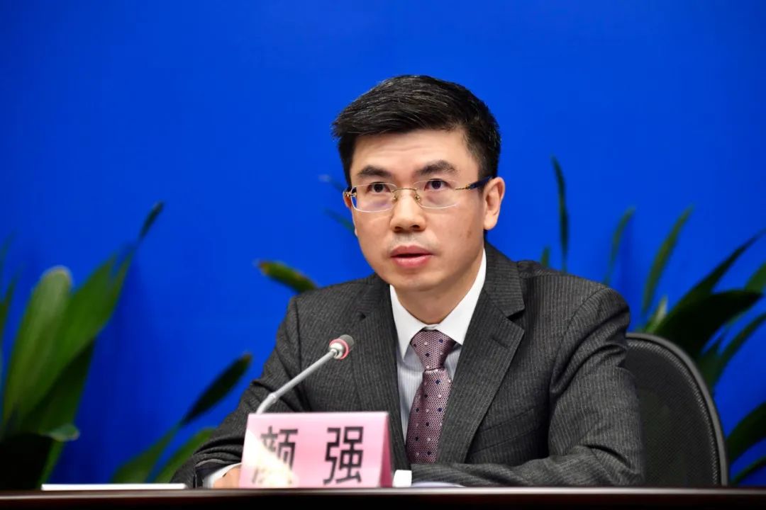 "一事,市卫健委副主任欧阳资文回应:没有此事.