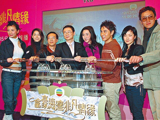 罗宝文为公司旗下的豪宅地产项目「富豪海湾」统筹市场推广策略,成为一时佳话