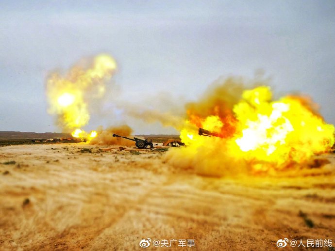 镜头下的火炮开火瞬间火力值爆表