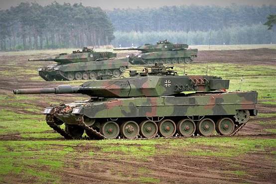 德制“豹2”主战坦克资料图