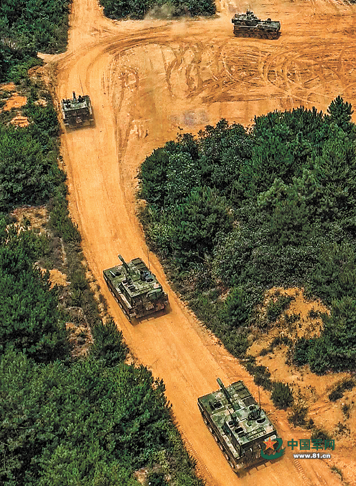 向预定地域疾驰。