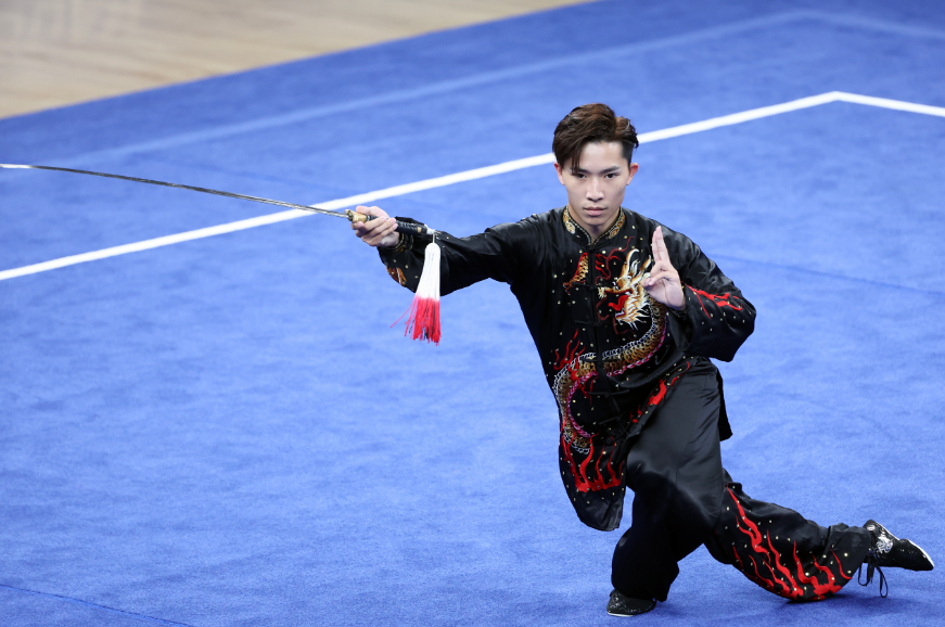 中国香港选手许得恩斩获一枚金牌。盛佳鹏摄