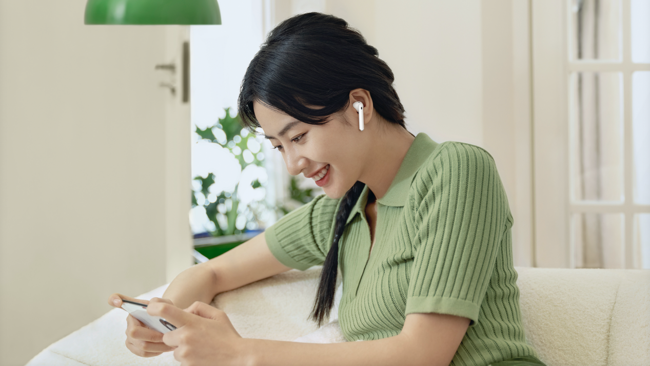 4无线耳机,我们可以清晰地看到华为在真无线耳机