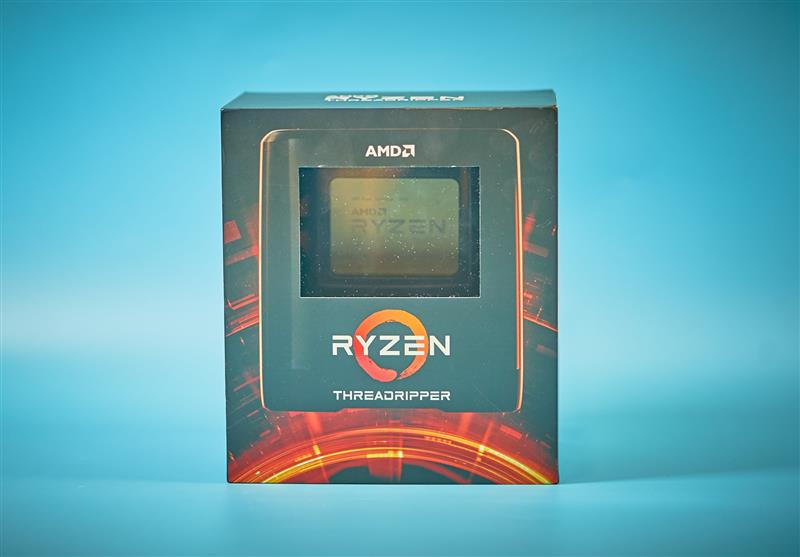 ThreadRipper 3990X采用了与ThreadRipper 3970X相同的抽拉式纸盒包装