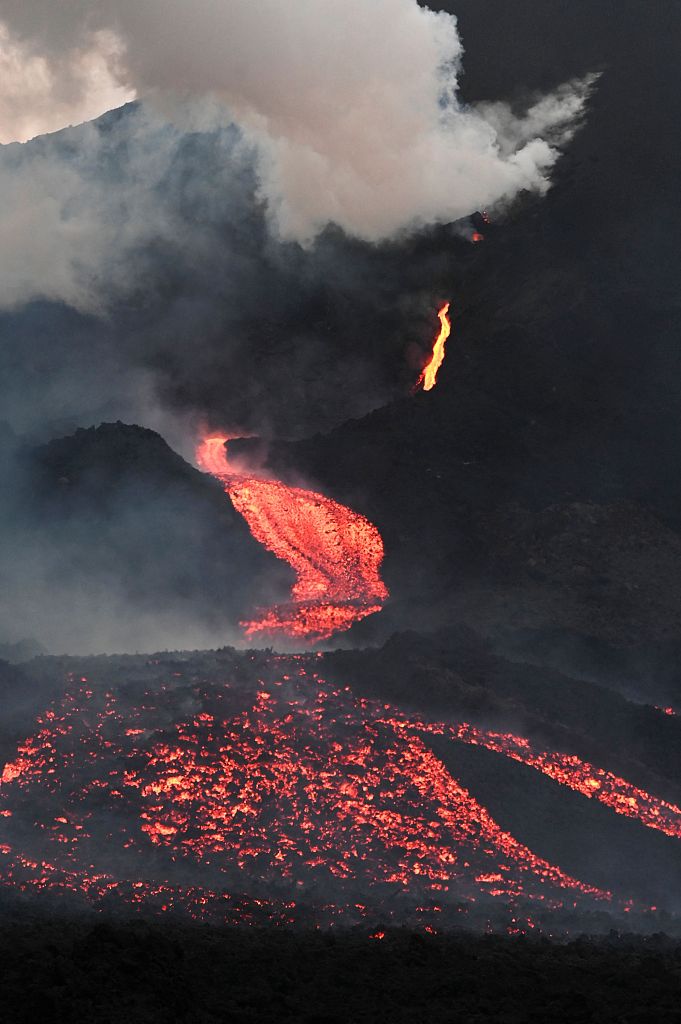 危地马拉帕卡亚火山喷发