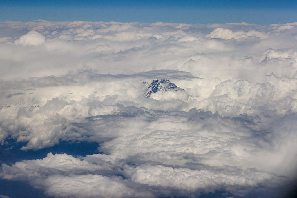 喜马拉雅云天河照片图片